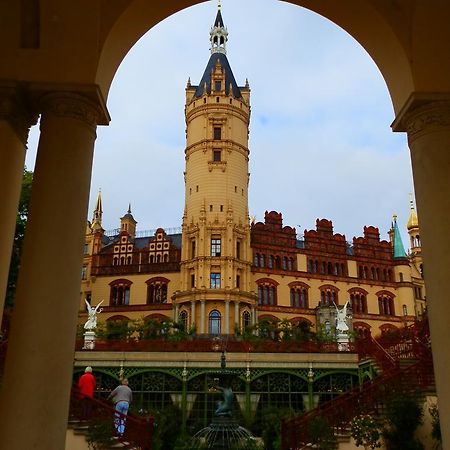 Fewo Schwerin-Zentrum Schwerin (Mecklenburg-Vorpommern) Exterior foto